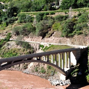 大发娱乐-包含阿雅克肖不敌法兰克福，遭遇滑坡的词条