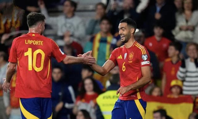 包含丹麦队在欧预赛比赛中逆袭，翻盘成功的词条